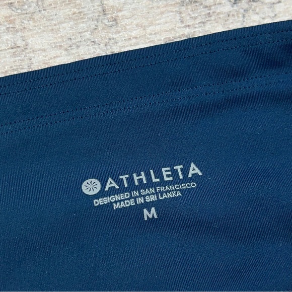 Athleta All In Crop - Picture 5 of 6